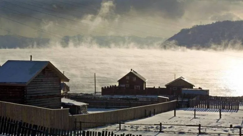 Τραγωδία στη λίμνη Βαϊκάλη: Επτά νεκροί όταν όχημα έσπασε τον πάγο