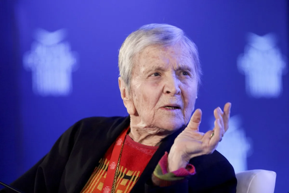 Πέθανε η εμβληματική ιστορικός Ελένη Γλύκατζη-Αρβελέρ