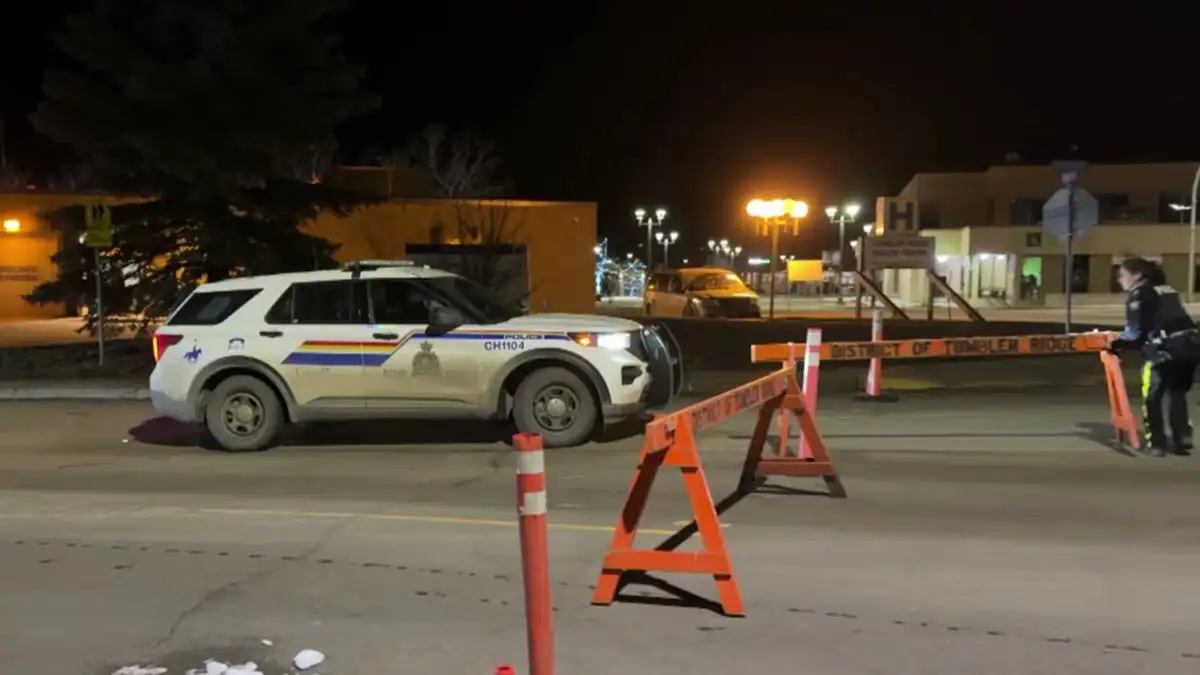 Πολύνεκρη τραγωδία: 17χρονος τρανς ο δράστης της επίθεσης στον Καναδά, στο γυμνάσιο Tumbler Ridge, ΒΙΝΤΕΟ