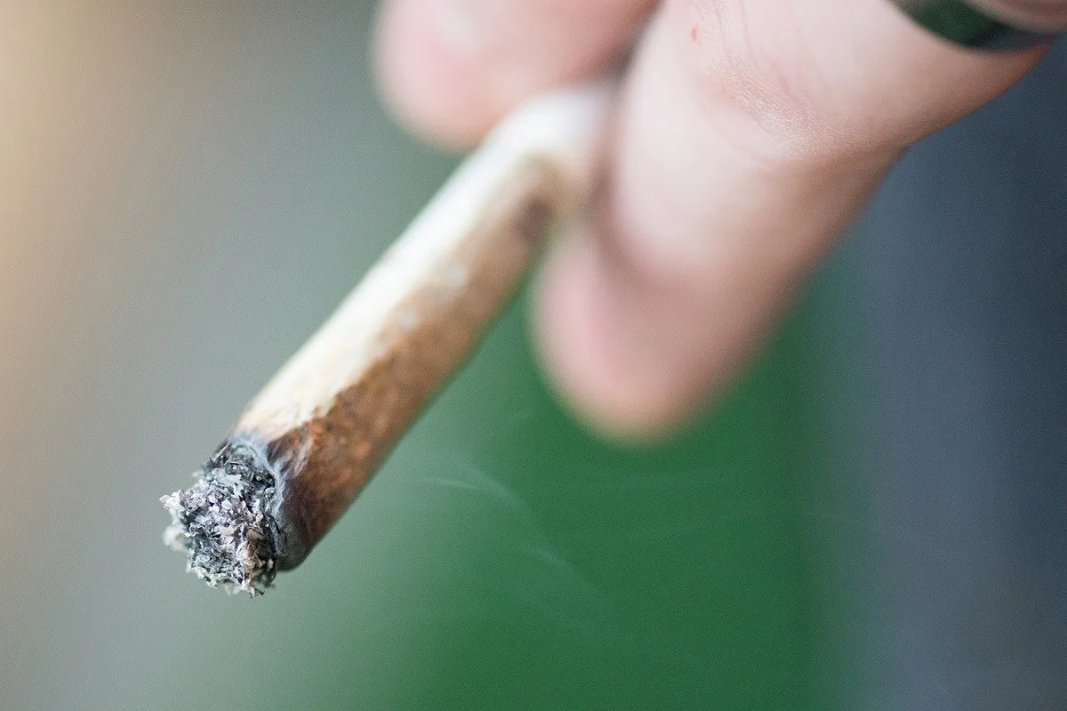 Πάτρα: Πιάστηκε με τσιγαριλίκια κάνναβης