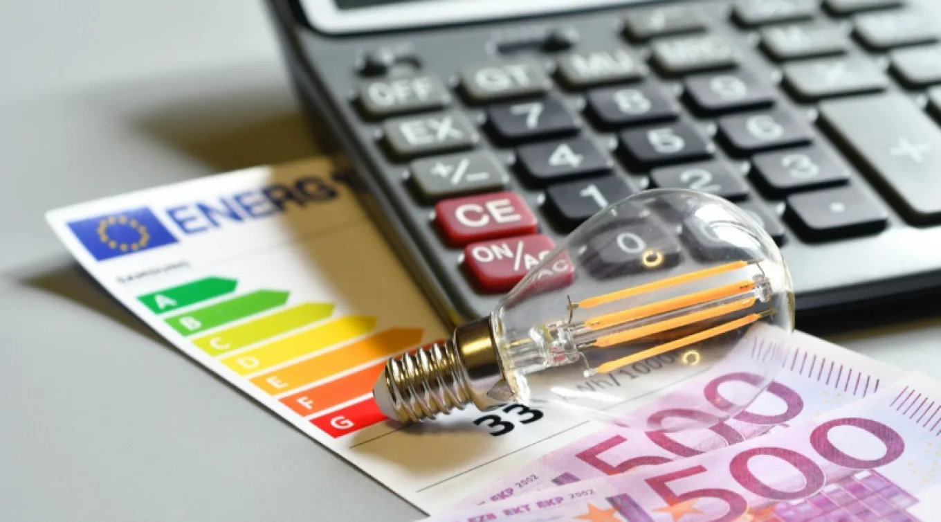 Πως και γιατί οι βροχές και τα μποφόρ του Φεβρουαρίου ρίχνουν τις τιμές του ρεύματος για τον Μάρτιο