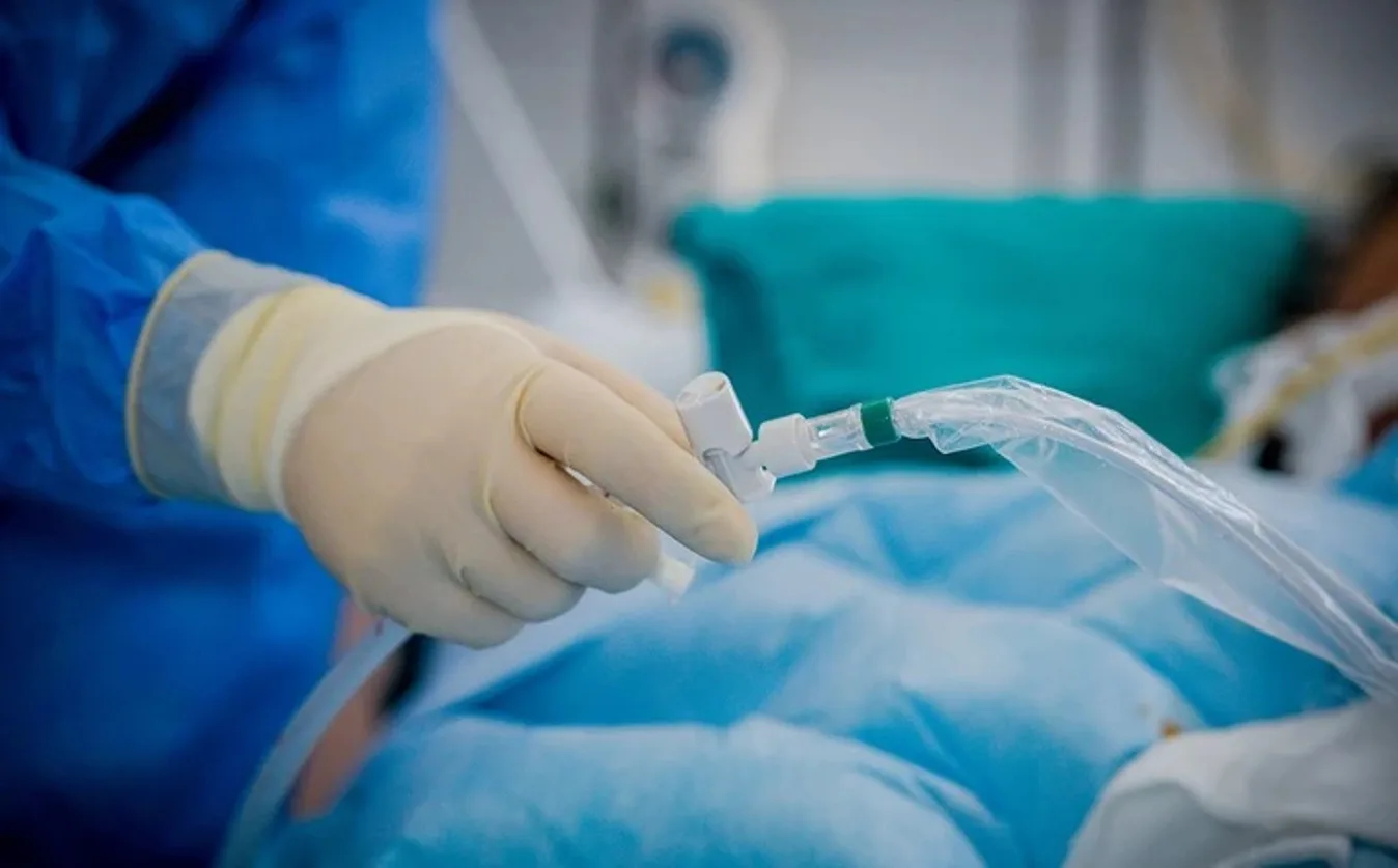 Καλλιθέα: Καλύτερη εικόνα για το κοριτσάκι που ανασύρθηκε από το συντριβάνι - Θετικά νέα για δύο ακόμα παιδιά