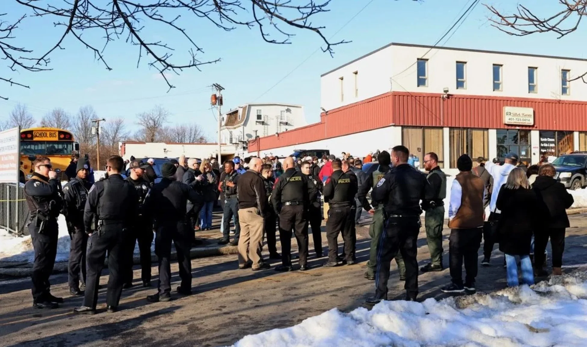 ΗΠΑ: «Ματωμένος» παιδικός αγώνας χόκεϊ, τρεις νεκροί και τραυματίες από πυροβολισμούς ΒΙΝΤΕΟ