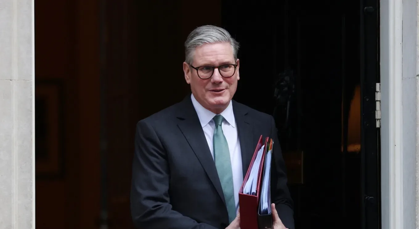 Στάρμερ από Μόναχο: «Η Ευρώπη πρέπει να είναι έτοιμη ακόμη και για πόλεμο» – Μήνυμα ισχύος και νέας αμυντικής συνεργασίας