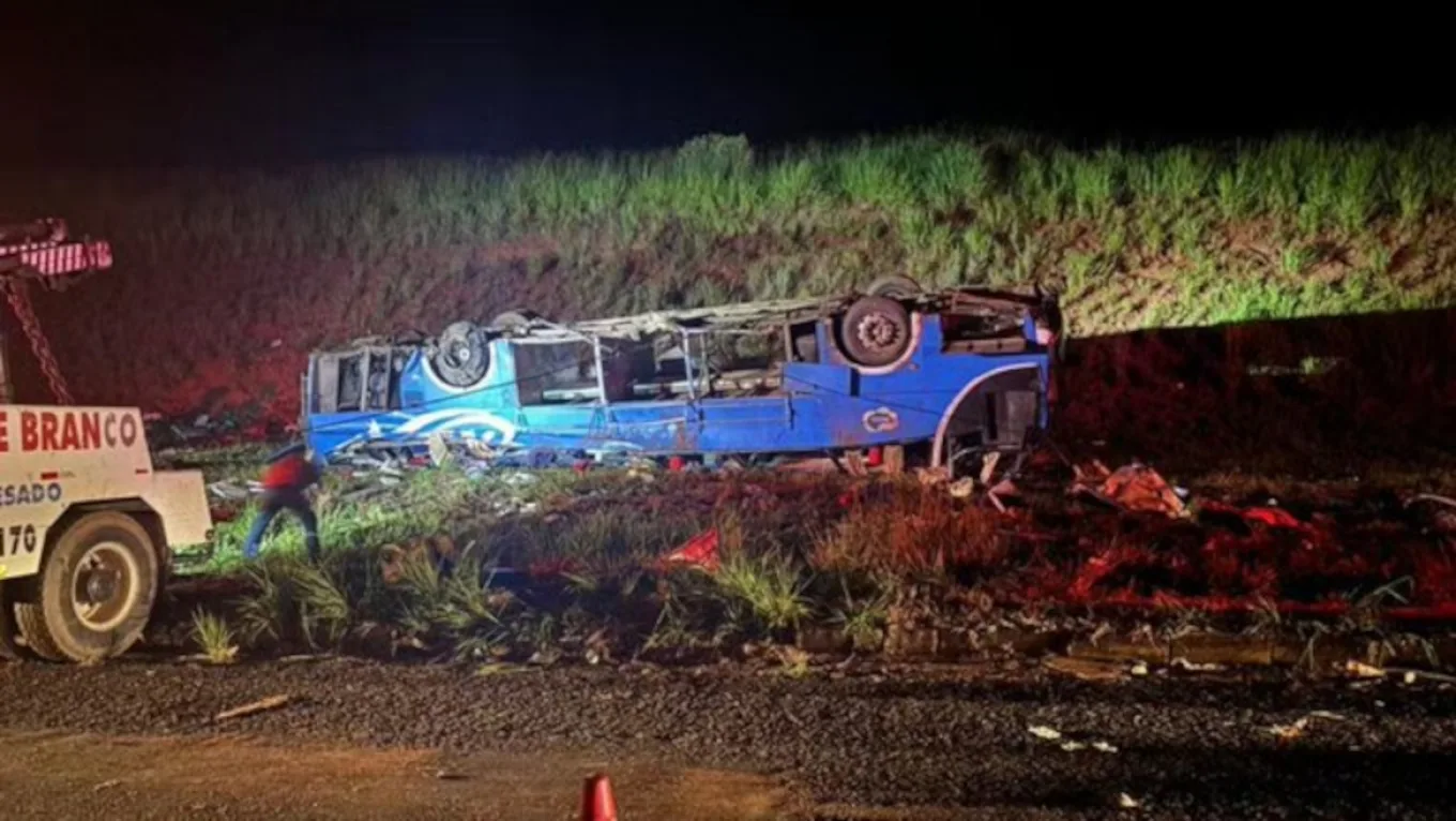 Βραζιλία: Έξι νεκροί και 46 τραυματίες σε τροχαίο δυστύχημα με λεωφορείο