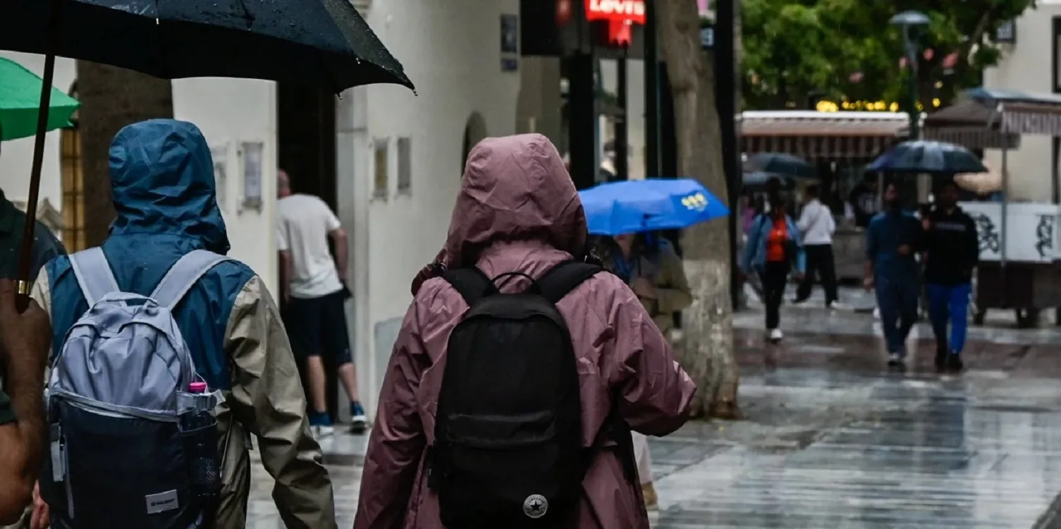 Άνοιξη μέσα στον χειμώνα: Υψηλές θερμοκρασίες και βροχές στο σκηνικό των επόμενων ημερών