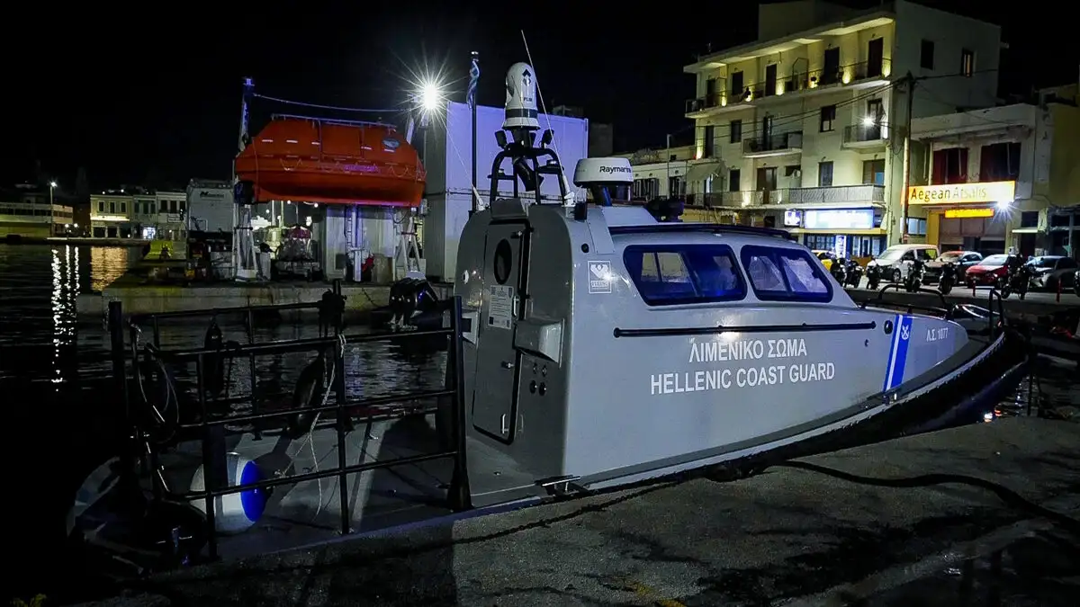 «Τραγικές στιγμές, ανασύραμε 12 πτώματα, παραμορφωμένα πρόσωπα, κεφάλια», συγκλονιστική μαρτυρία δύτη από την τραγωδία στη Χίο