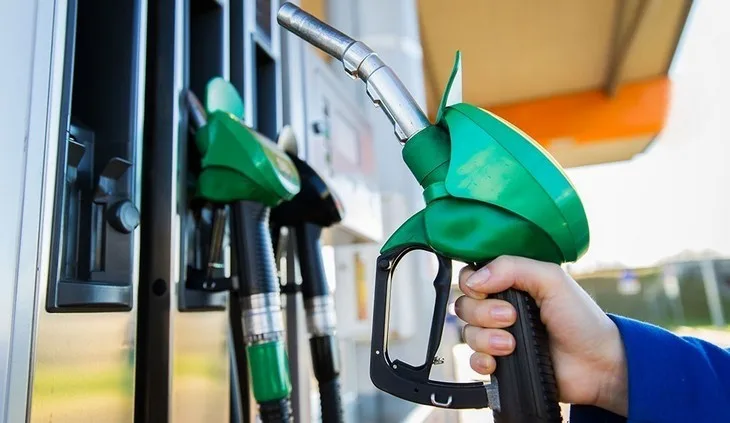 Νέα αναταραχή στην ενέργεια μετά τα χτυπήματα στη Μέση Ανατολή – Πίεση σε φυσικό αέριο, πετρέλαιο και καύσιμα