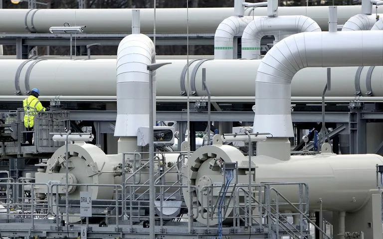 Ρεύμα: Γιατί η Ελλάδα μπορεί να δει ηπιότερες τιμές τον Απρίλιο