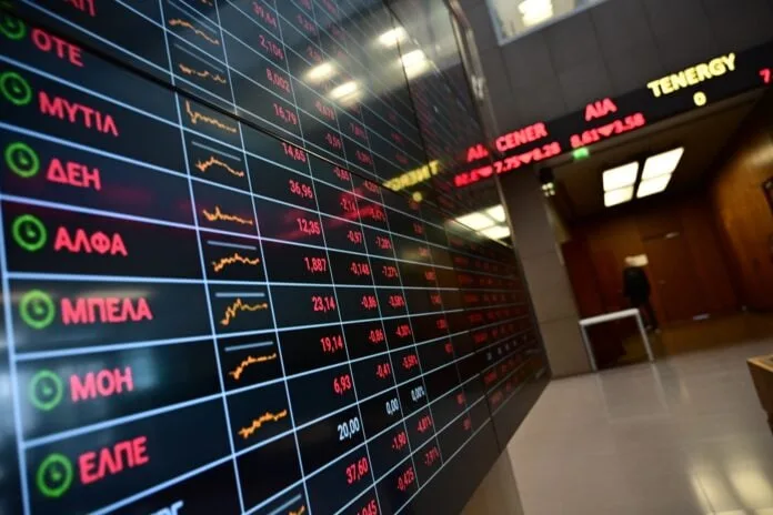 Ισχυρές πιέσεις στο ΧΑ: Στο χαμηλότερο κλείσιμο από τον Νοέμβριο
