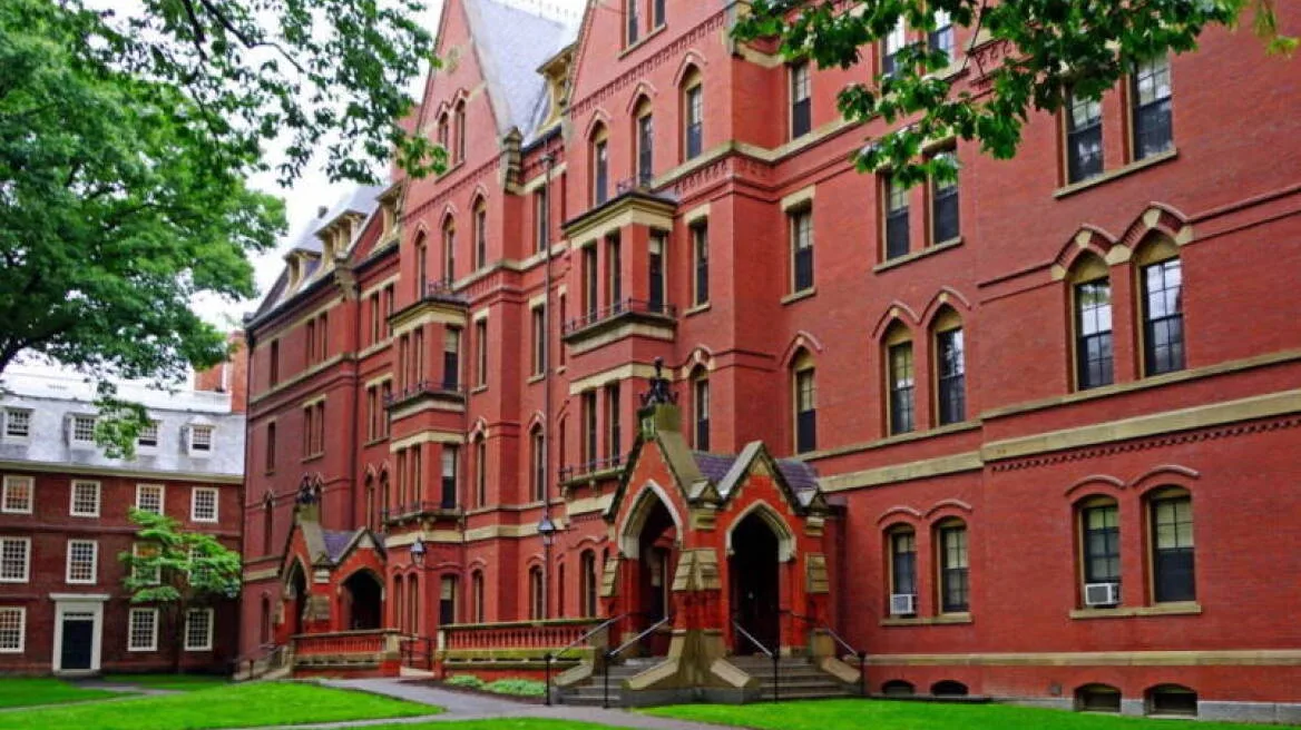 ΗΠΑ: Η κυβέρνηση Τραμπ μήνυσε το Χάρβαρντ υποστηρίζοντας ότι δεν προστατεύει τους Εβραίους και Ισραηλινούς φοιτητές του