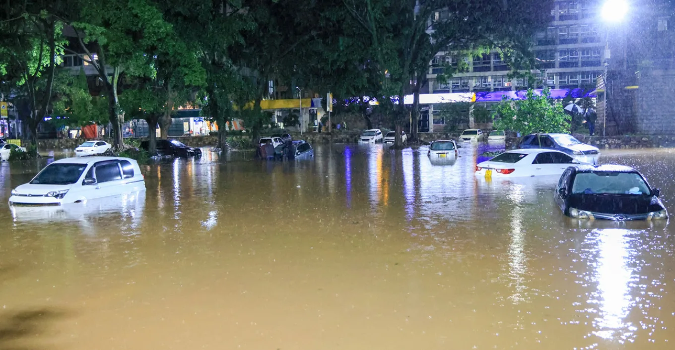 Κένυα: Τουλάχιστον 42 νεκροί από πλημμύρες, εκκενώθηκε το Εθνικό Πάρκο Μασάι Μάρα, ΒΙΝΤΕΟ