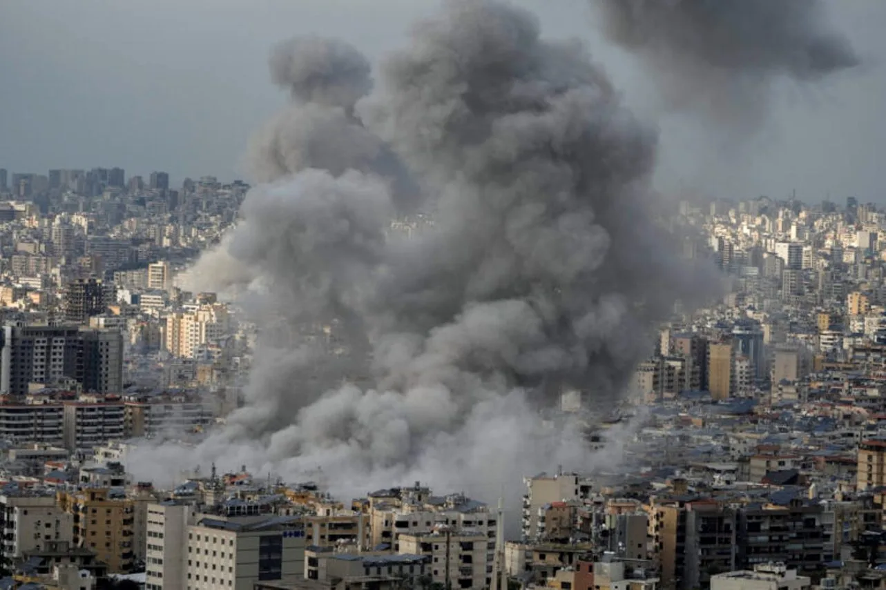 Λίβανος: 31 νεκροί δεκάδες τραυματίες από ισραηλινά πλήγματα, η απάντηση Χεζμπολάχ