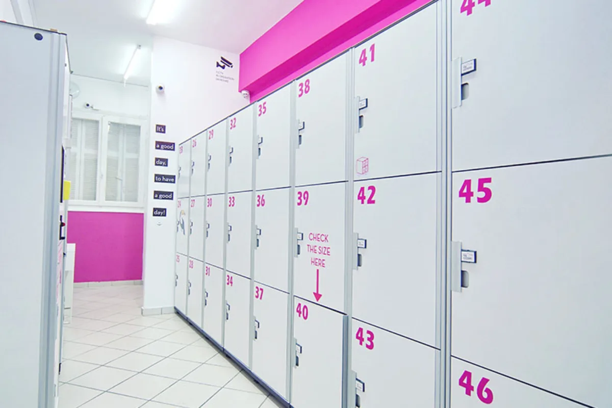 Καβάλα: Επιχείρηση απεγκλωβισμού 7χρονου από θυρίδα παραλαβής δεμάτων