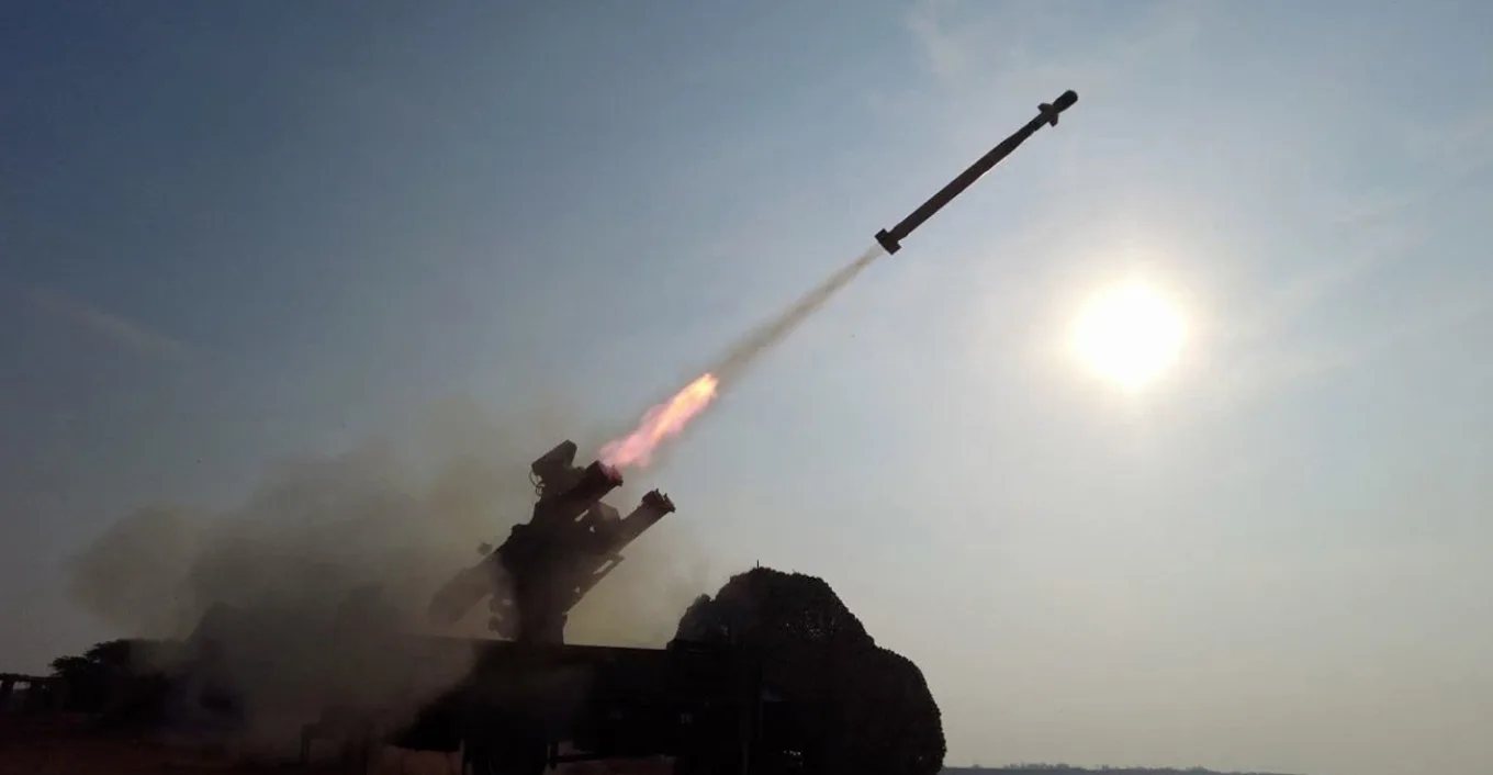 Γιατί ο πόλεμος στη Μέση Ανατολή δημιουργεί εκτόξευση ναύλων και ακρίβεια στα καύσιμα