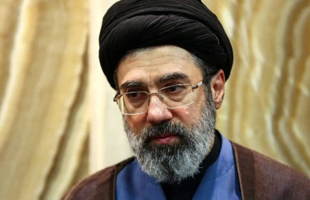 Μεγάλη περιουσία για τον Μοτζάμπα Χαμενεΐ στο Λονδίνο