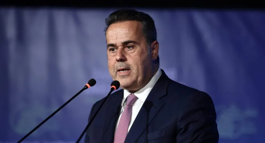 Έκτακτη σύσκεψη στο ΥΠΕΝ για τις εξελίξεις στην ενέργεια