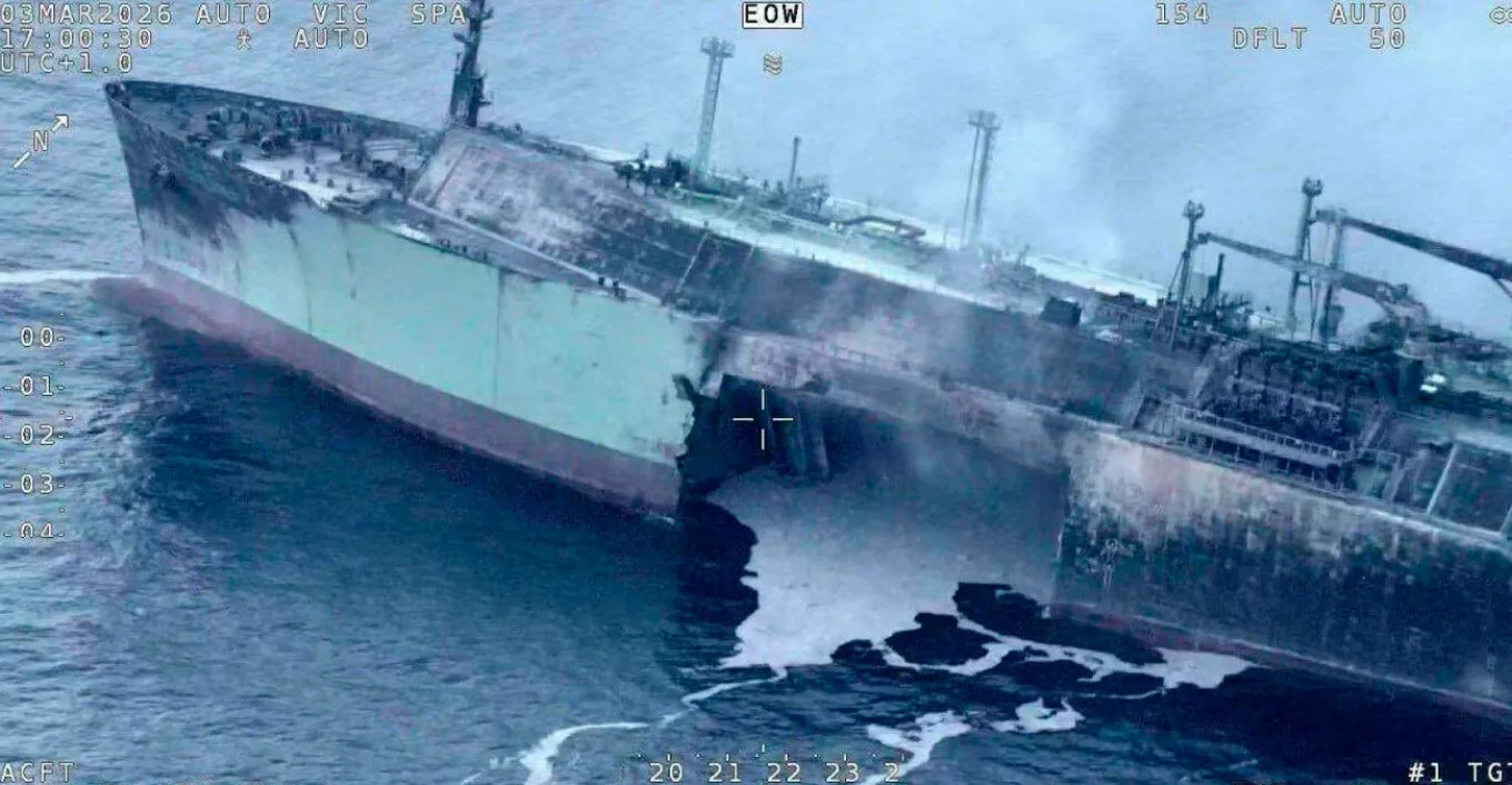 Άνοιξε στα δύο δεξαμενόπλοιο που μετέφερε LNG στη Μεσόγειο - Η Ρωσία κατηγορεί την Ουκρανία