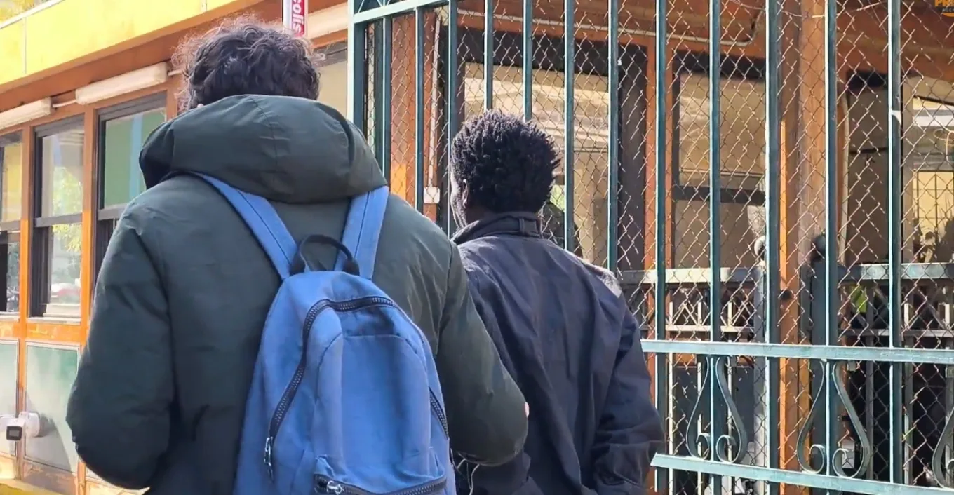 Στον εισαγγελέα ο Πολωνός, που κατηγορείται για κατασκοπεία στη Σούδα, ΒΙΝΤΕΟ