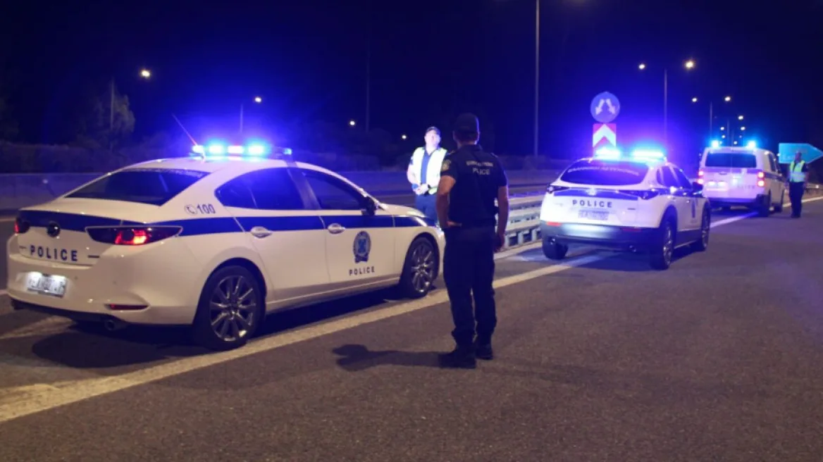 Ετρεχε με 197 στην Αθηνών-Λαμίας και δεν είχε δίπλωμα!