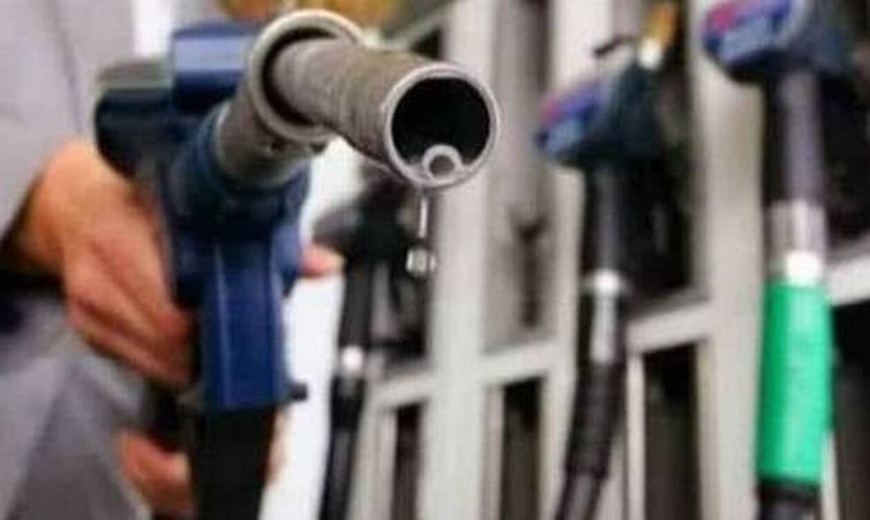 Βενζινοπώλες σε τροχιά κινητοποιήσεων για το πλαφόν στα καύσιμα