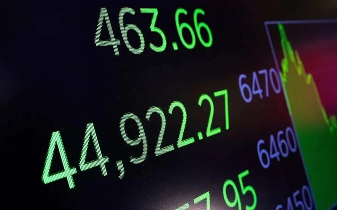 Μικρή άνοδο στο Χρηματιστήριο, χαμηλός ο τζίρος